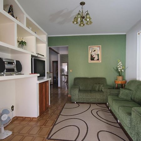 Casa Temporada Gratao 06 Min Dos Parques Thermas Olímpia المظهر الخارجي الصورة